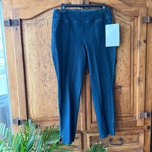 Dark Blue Stretch Weekend Pant Pant with Tummy Control